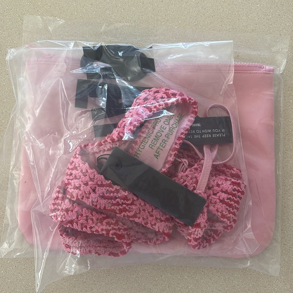 BRAND NEW TRIANGL BIKINI